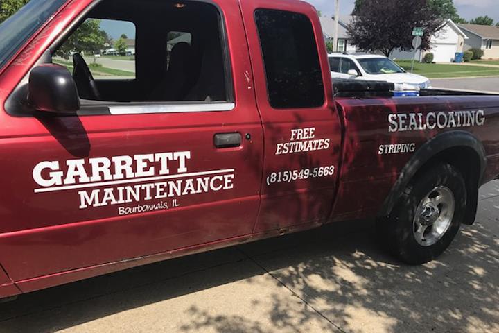 Garrett Maintenance, Inc. - Sealcoating & Striping - Bourbonnais, IL - Thumb 1
